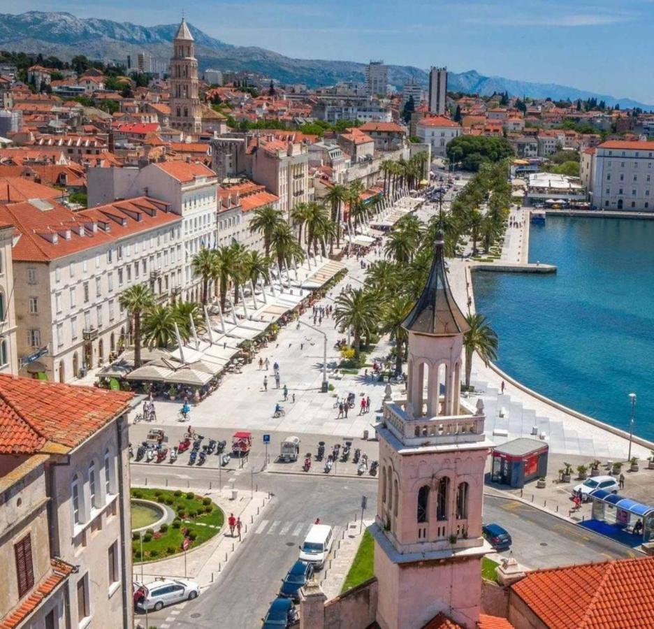 Apartment Paolo By The Beach Znjan Split Buitenkant foto