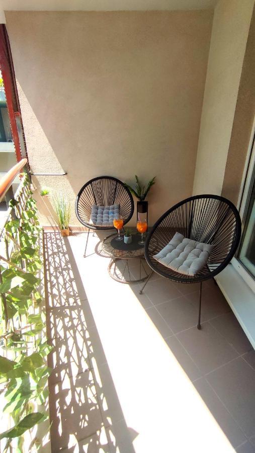 Apartment Paolo By The Beach Znjan Split Buitenkant foto