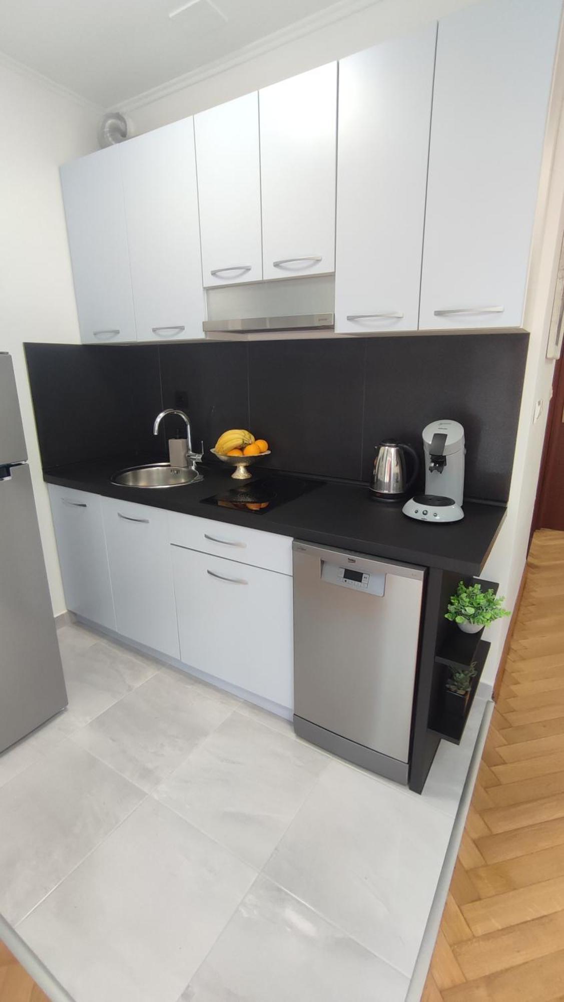 Apartment Paolo By The Beach Znjan Split Buitenkant foto