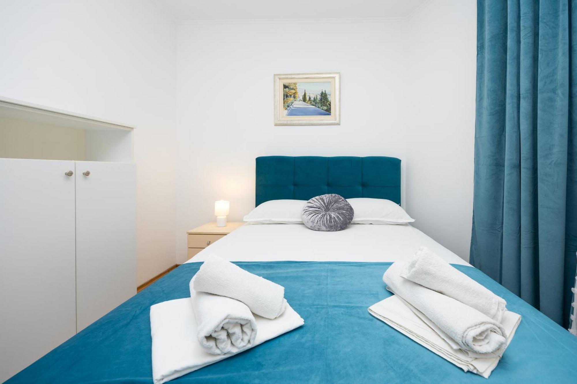 Apartment Paolo By The Beach Znjan Split Buitenkant foto